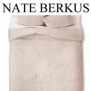 NEW Nate Berkus 3 Piece Brotch Duvet cover Set Lime Drop Cotton Full/Queen/King NEW Nate Berkus 3 Piece Brotch Duvet cover Set Lime Drop Cotton Full/Queen/King
